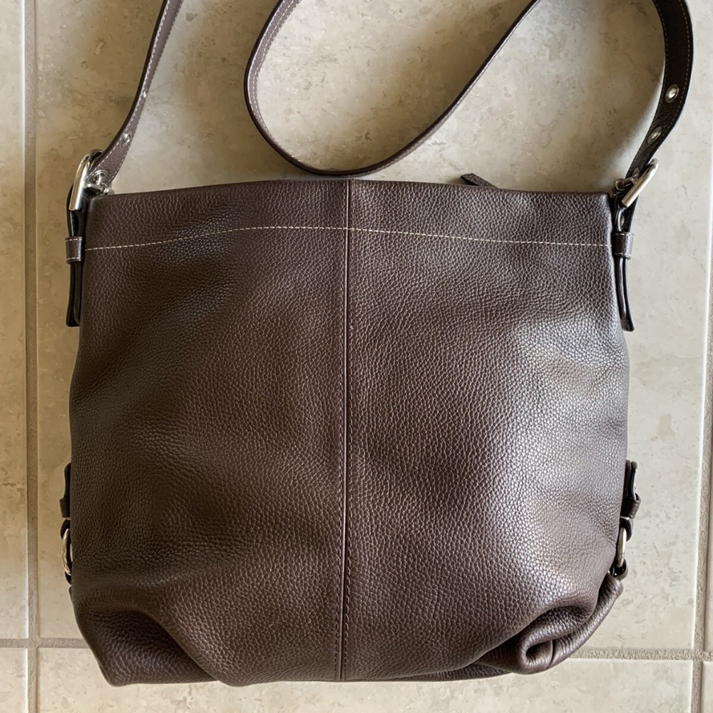 COACH F15064 Brown Duffle Bucket Pebbled Leather Shoulder Bag Purse EUC